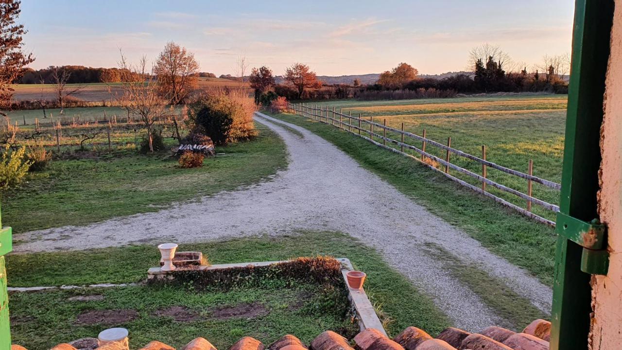 Grande Maison Avec Jardin, Animaux,Au Calme Yviers Exteriér fotografie